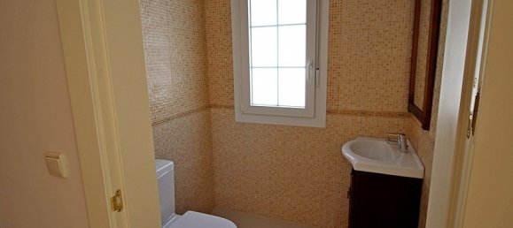 5 bedrooms Villa in Cabo Roig, Spain No. 14588 14