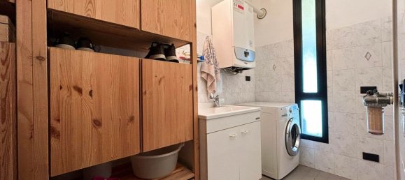 6-salle Villa à Monte San Pietro, Italy No. 208581 37