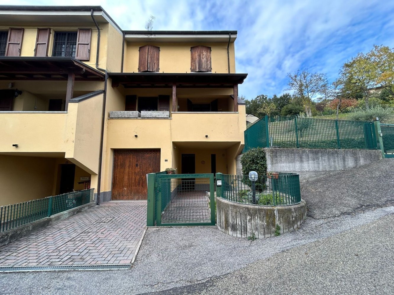 6غرفة فيلا في Monte San Pietro, Italy رقم 208581