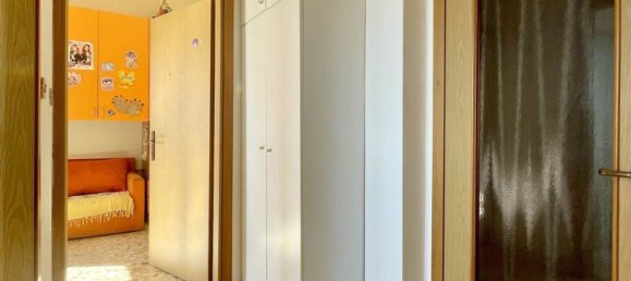 3 rooms Apartment in Borgo Virgilio, Italy No. 228678 9