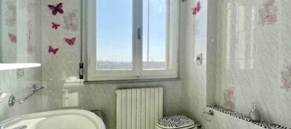 3 rooms Apartment in Borgo Virgilio, Italy No. 228678 22