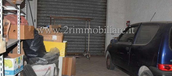 Дом с 10 комнатами в Мадзара дель Валло, Италия № 154929 3