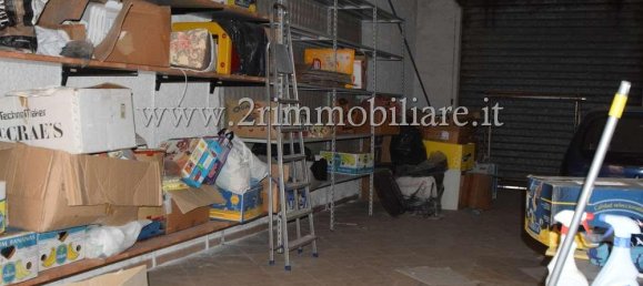 Дом с 10 комнатами в Мадзара дель Валло, Италия № 154929 5