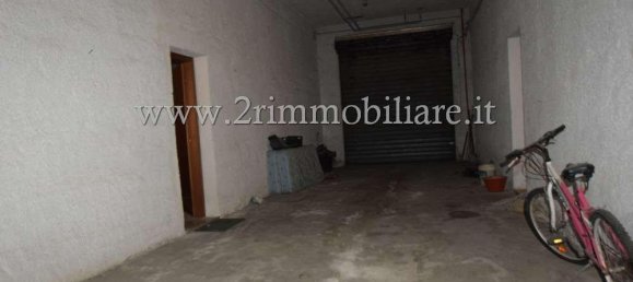 Дом с 10 комнатами в Мадзара дель Валло, Италия № 154929 11