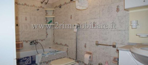 Дом с 10 комнатами в Мадзара дель Валло, Италия № 154929 24