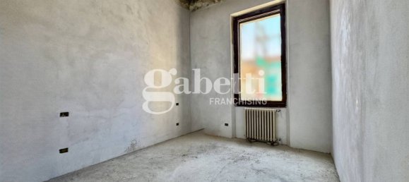3 bedrooms Apartment in Florence, Italy No. 265842 9