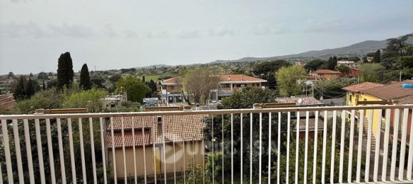 4 bedrooms Apartment in Velletri, Italy No. 376865 9