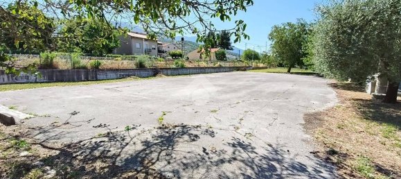 325m² Warehouse in Gualdo Tadino, Italy No. 275129 13