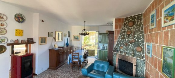 Дом с 4 комнатами в Чентро Валле Интельви, Италия № 172528 21