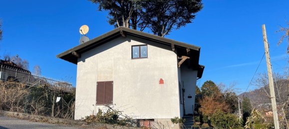 Дом с 4 комнатами в Чентро Валле Интельви, Италия № 172528 13