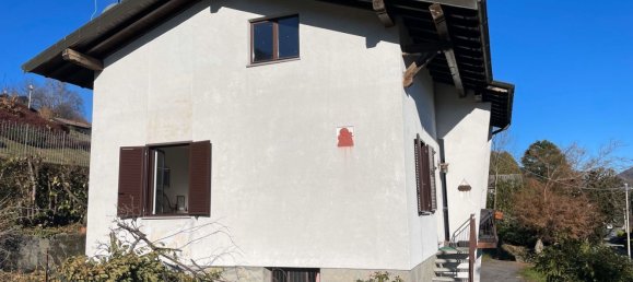 Дом с 4 комнатами в Чентро Валле Интельви, Италия № 172528 6