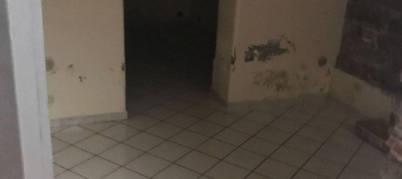 Gewerbliche Immobilie in Paternò, Italy 180m², Nr. 258968 13