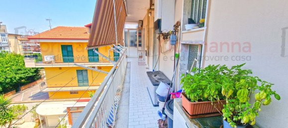 Apartamento de 7 dormitorios en Frattaminore, Italy No. 336351 7