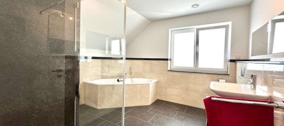 3 chambres Maison à Grevenbroich, Germany No. 227547 18