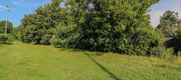  Land in Rosny-sur-Seine, France No. 175093 6