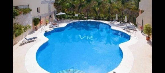 2 bedrooms Penthouse in Marbella, Spain No. 113437 30