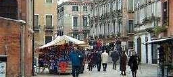 3 rooms Commercial property in Venice, Italy No. 61518 8