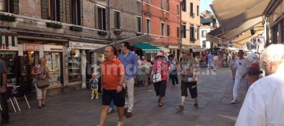 3 rooms Commercial property in Venice, Italy No. 61518 7