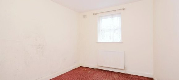 4 bedrooms House in London, United Kingdom No. 6316 11