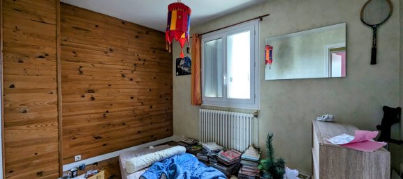 3 bedrooms House in Leves, France No. 78251 16