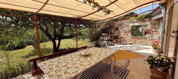 2 Schlafzimmer Villa in Goudargues, France, Nr. 322026 3