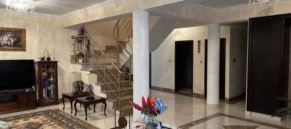 5 bedrooms Villa in Germasogeia, Cyprus No. 13890 16