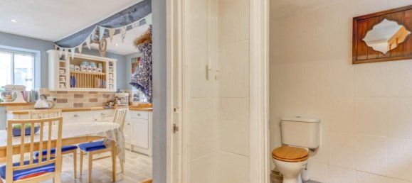 4 bedrooms House in Taunton, United Kingdom No. 13560 19