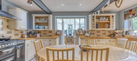 4 bedrooms House in Taunton, United Kingdom No. 13560 29