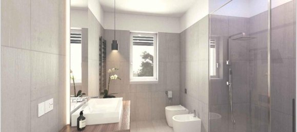 5-Zimmer Penthouse in Paese, Italy, Nr. 25803 16