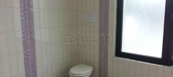 97m² Commercial property in Vanzago, Italy No. 15747 6