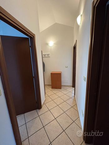 4 rooms Apartment in L'Aquila, Italy No. 252045