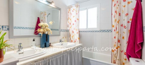 5 Schlafzimmer Haus in Andalusia, Spain, Nr. 155848 21