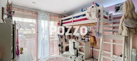 5 bedrooms House in Manche, France No. 359444 12