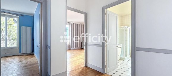 6 bedrooms House in Vif, France No. 295476 11