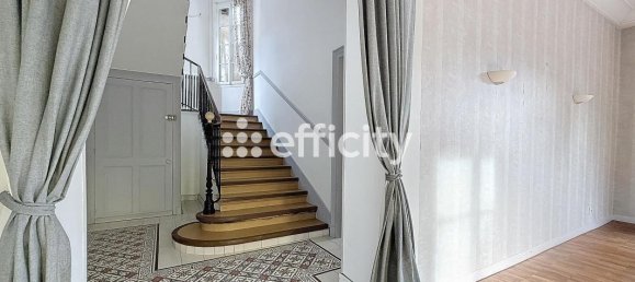 6 bedrooms House in Vif, France No. 295476 8
