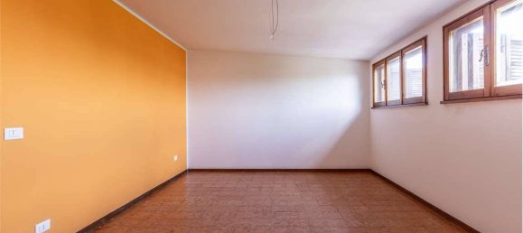 Apartamento T3 em Formigine, Italy N.º 327613 12