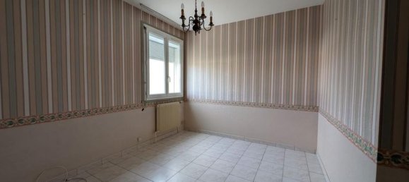 Casa de 5 dormitorios en Loudun, France No. 315065 6