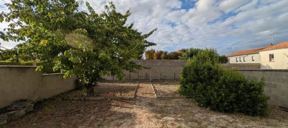Casa de 5 dormitorios en Loudun, France No. 315065 2