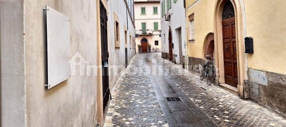 Propiedad comercial de 3 habitaciónes en Foligno, Italy No. 169881 12