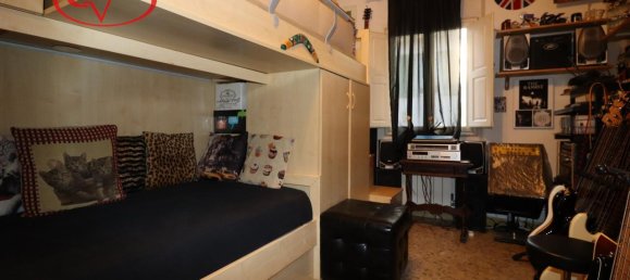 3 rooms Apartment in Montevarchi, Italy No. 230619 40
