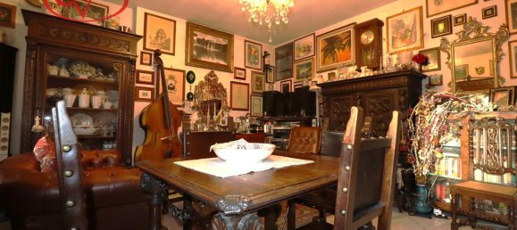 3 rooms Apartment in Montevarchi, Italy No. 230619 2