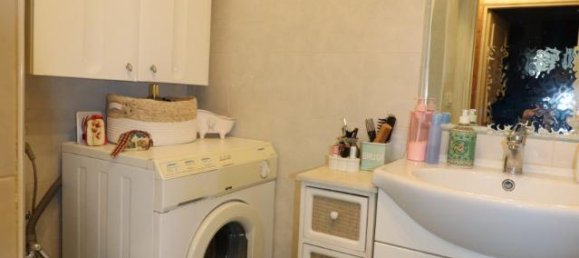 3 rooms Apartment in Montevarchi, Italy No. 230619 33