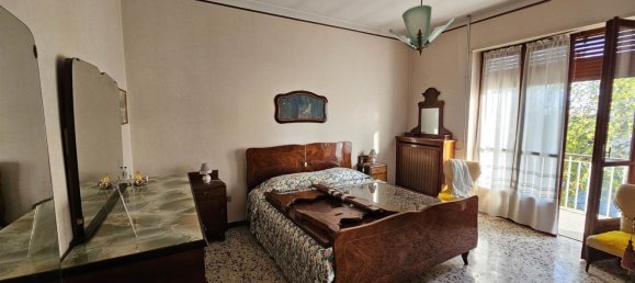 6 rooms House in Vigliano Biellese, Italy No. 58390 14