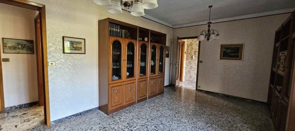 6 rooms House in Vigliano Biellese, Italy No. 58390 22