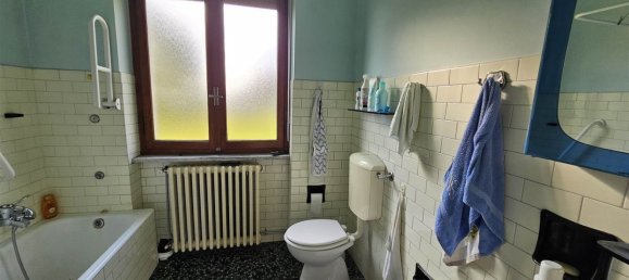 6 rooms House in Vigliano Biellese, Italy No. 58390 21