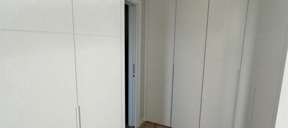 4 bedrooms House in Seixal, Portugal No. 169829 3