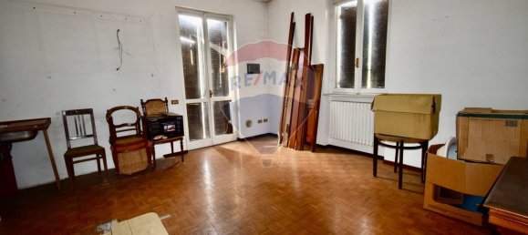 3 rooms Apartment in Lodi, Italy No. 257476 18
