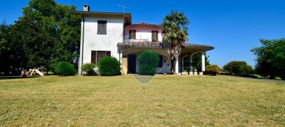 3 rooms Apartment in Lodi, Italy No. 257476 5