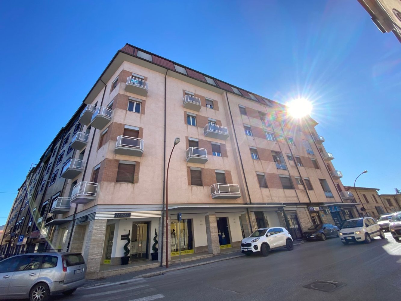 5 bedrooms Apartment in Campobasso, Italy No. 339545