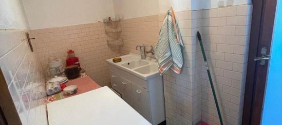 5 rooms Apartment in Città di Castello, Italy No. 124009 5